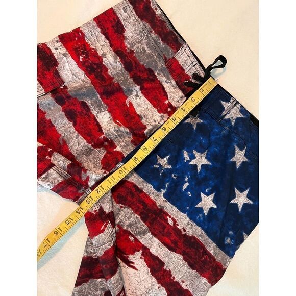 Vanchyce Flag Board Shorts - 36 - Picture 6 of 7